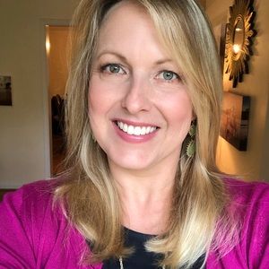 Meet your Posher, Camille